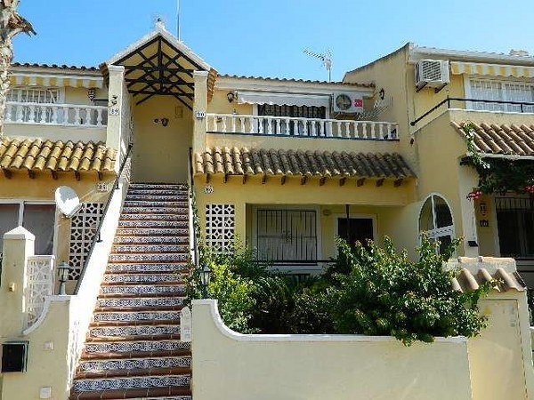 Property for sale in Villamartin top floor apartment